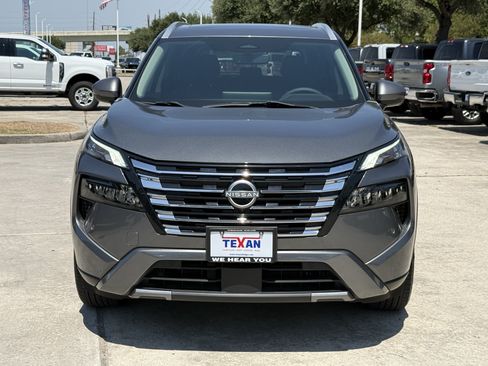 Used 2024 Nissan Rogue SL w/ SL Premium Package FWD image 10