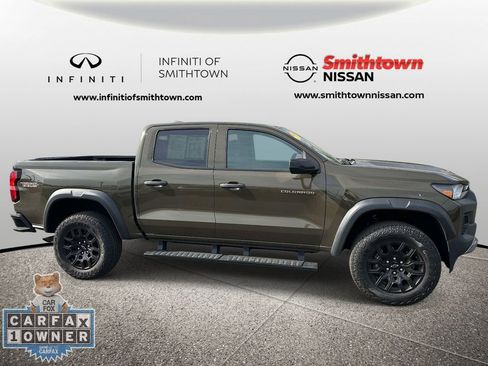 Used 2023 Chevrolet Colorado Trail Boss w/ Advanced Trailering Package AWD/4WD image 7