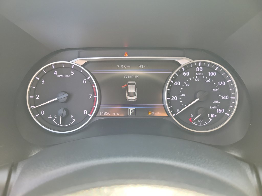 Used 2022 Nissan Sentra SV w/ Lighting Package FWD image 21
