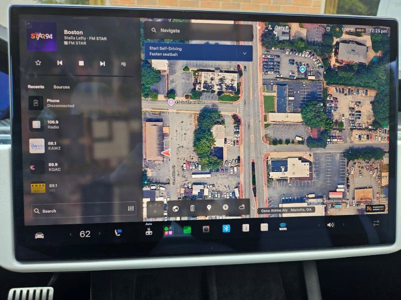 Used 2025 Tesla Model S Plaid AWD/4WD image 42