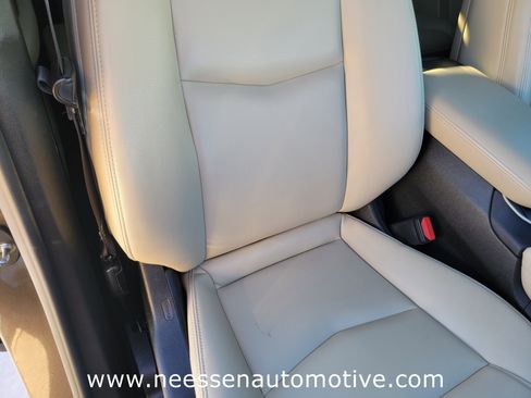 Used 2019 Cadillac XT5 FWD image 10