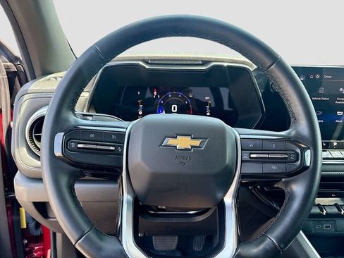 Used 2023 Chevrolet Colorado LT w/ LT Convenience Package II AWD/4WD image 11
