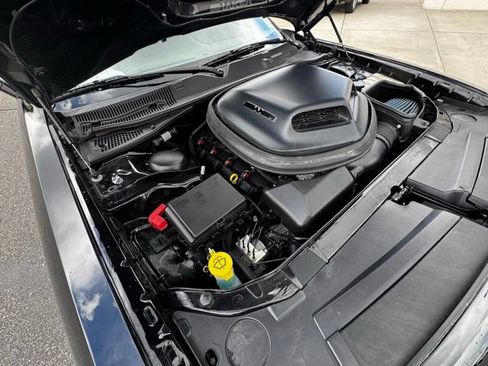 Used 2017 Dodge Challenger R/T RWD image 30