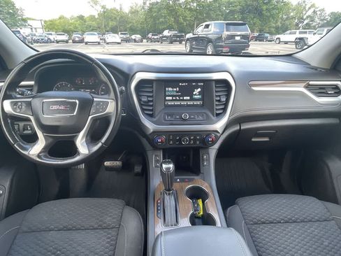 Used 2019 GMC Acadia SLE AWD/4WD image 10