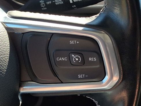 Certified 2021 Jeep Wrangler Unlimited Sahara w/ Dual Top Group image 21