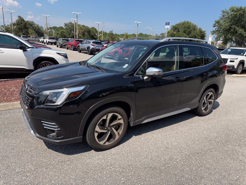 Used 2024 Subaru Forester Touring AWD/4WD image 11