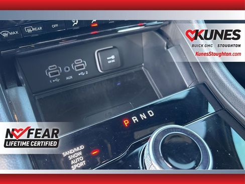Used 2025 Jeep Grand Cherokee Limited w/ Luxury Tech Group II AWD/4WD image 19