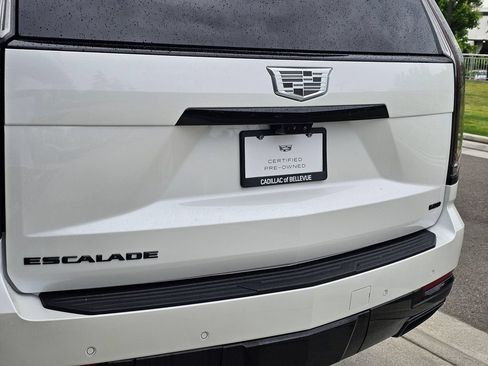 Certified 2025 Cadillac Escalade Sport Platinum AWD/4WD image 15