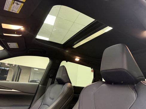 Certified 2026 INFINITI QX60 Sport w/ Dark Cargo Package AWD/4WD image 14