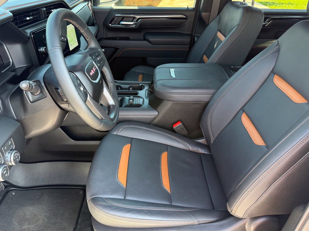 Used 2026 GMC Sierra 2500 AT4 w/ AT4 Premium Plus Package AWD/4WD image 17