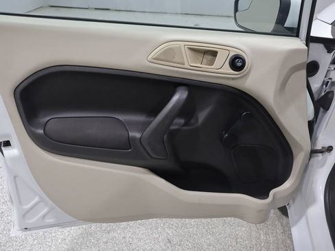 Used 2012 Ford Fiesta S FWD image 13