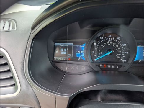 Used 2024 Ford Edge SEL AWD/4WD image 10