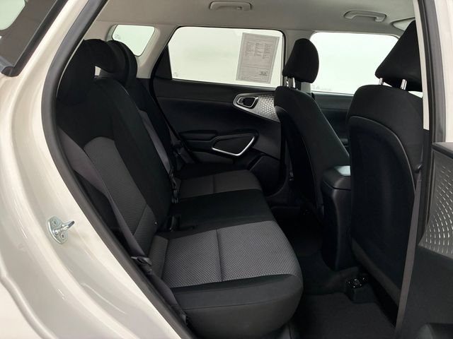 Used 2024 Kia Soul LX w/ Option Group 015 FWD image 16
