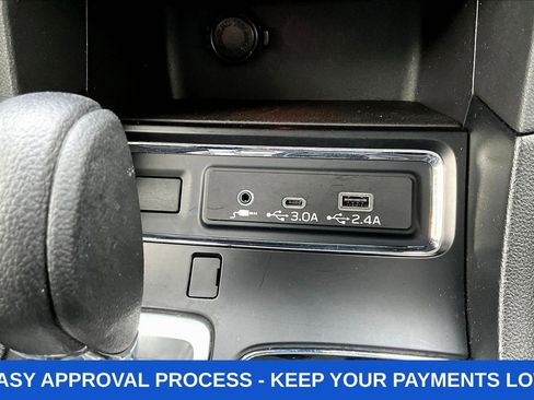 Used 2023 Subaru Ascent 8-Passenger AWD/4WD image 19