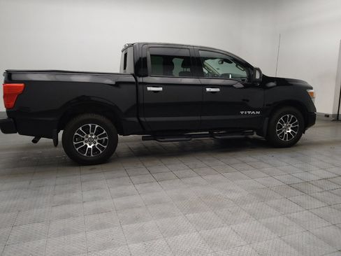 Used 2021 Nissan Titan SV w/ SV Convenience Package AWD/4WD image 10