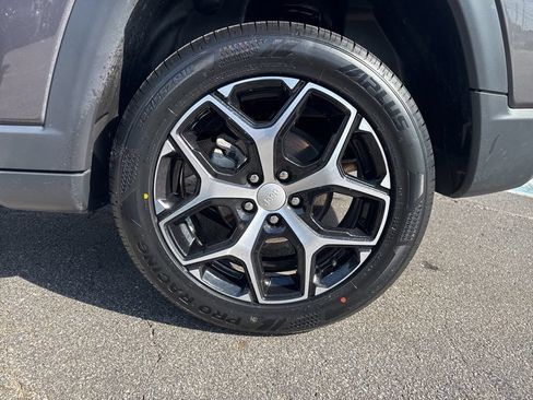 Used 2024 Jeep Compass Limited AWD/4WD image 46