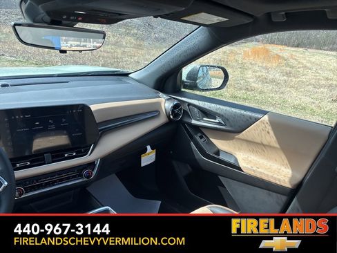 New 2026 Chevrolet Equinox ACTIV w/ Convenience Package III image 55