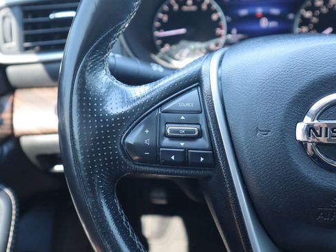 Used 2018 Nissan Maxima Platinum FWD image 18