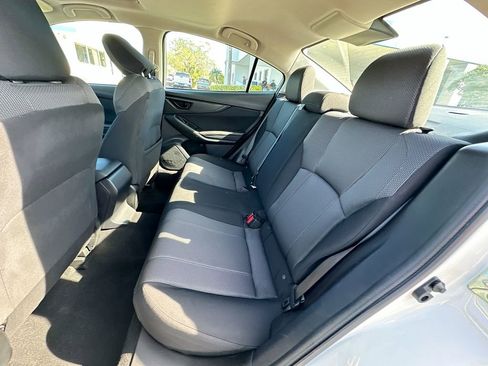 Used 2020 Subaru Impreza 2.0i Premium image 24