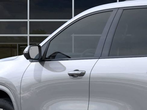 New 2026 GMC Acadia Denali Ultimate w/ LPO, Floor Liner Package image 12