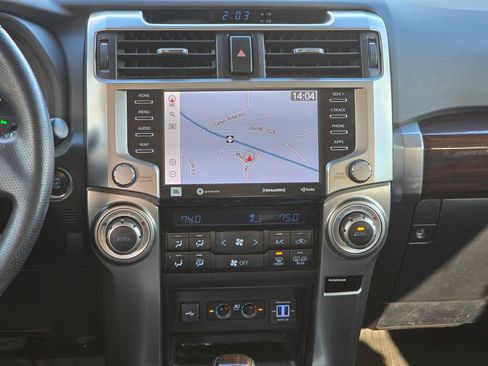 Used 2022 Toyota 4Runner Limited image 20