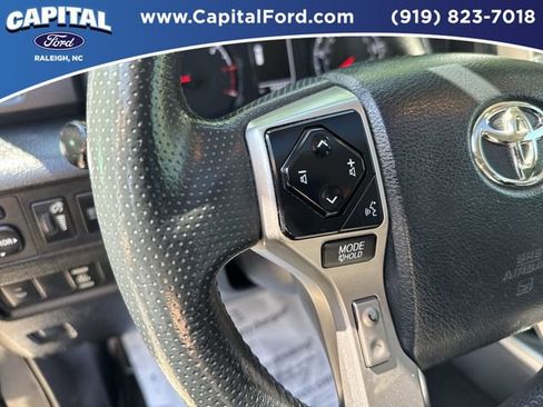 Used 2020 Toyota 4Runner SR5 Premium w/ Moonroof Package RWD image 23
