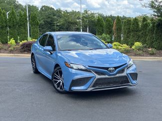 Used 2023 Toyota Camry SE FWD video 2