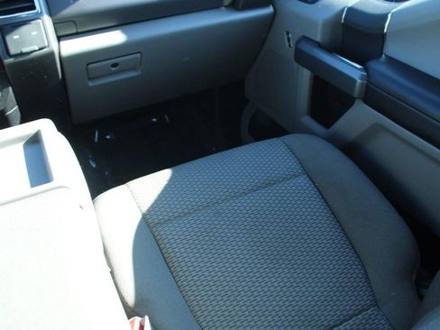 Used 2017 Ford F250 XLT w/ FX4 Off-Road Package image 17