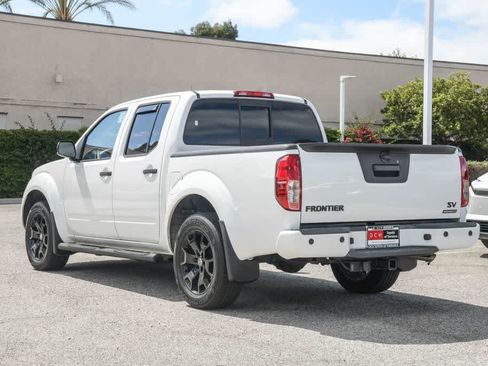 Used 2020 Nissan Frontier SV w/ Midnight Edition Floor Mats RWD image 7