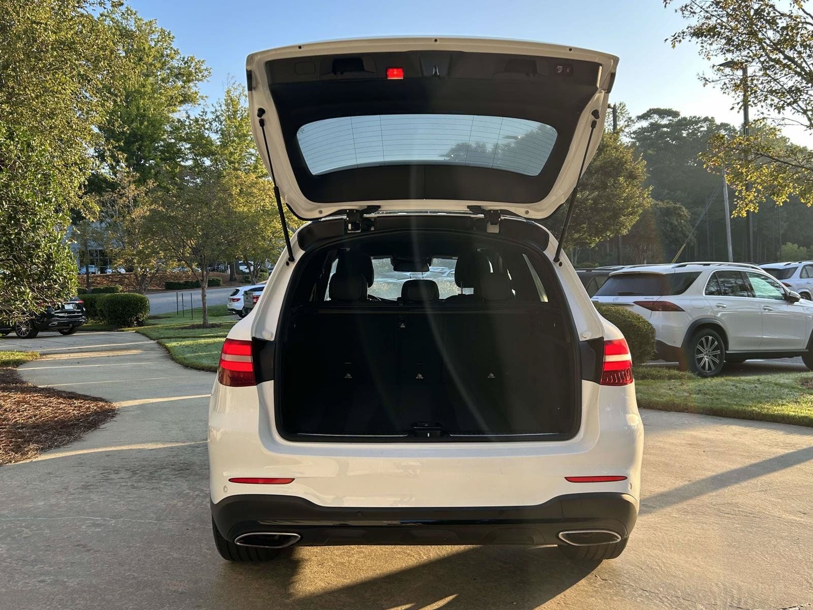 Used 2019 Mercedes-Benz GLC 300 image 8