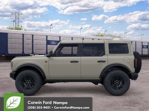 New 2026 Ford Bronco Badlands AWD/4WD image 4