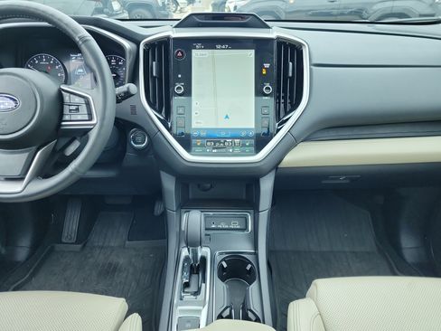 Certified 2024 Subaru Ascent Limited w/ Technology Package image 25