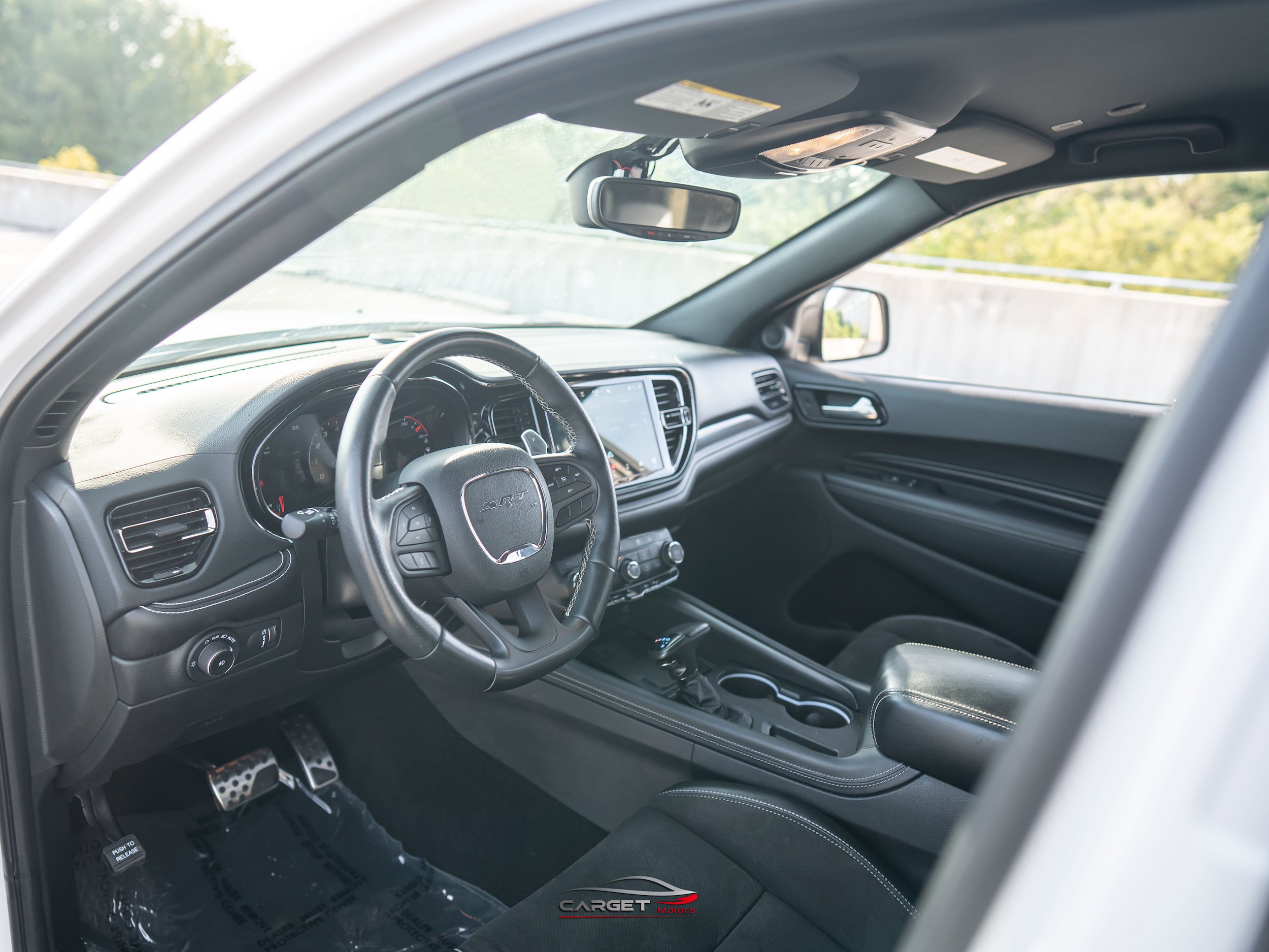 Used 2023 Dodge Durango SRT w/ Black Package AWD/4WD image 13