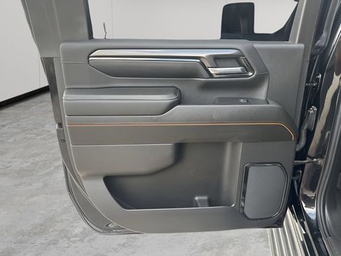 Used 2024 GMC Sierra 2500 AT4 w/ AT4 Premium Plus Package AWD/4WD image 20