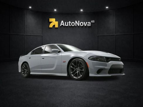Used 2020 Dodge Charger Scat Pack w/ Plus Group image 42