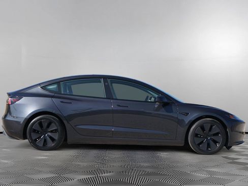 Used 2024 Tesla Model 3 RWD image 4