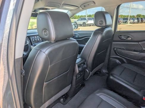 Used 2020 GMC Acadia SLT w/ Premium Package FWD image 25