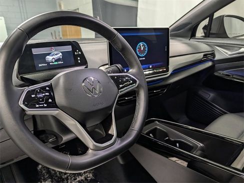 Used 2024 Volkswagen ID.4 Pro S image 19