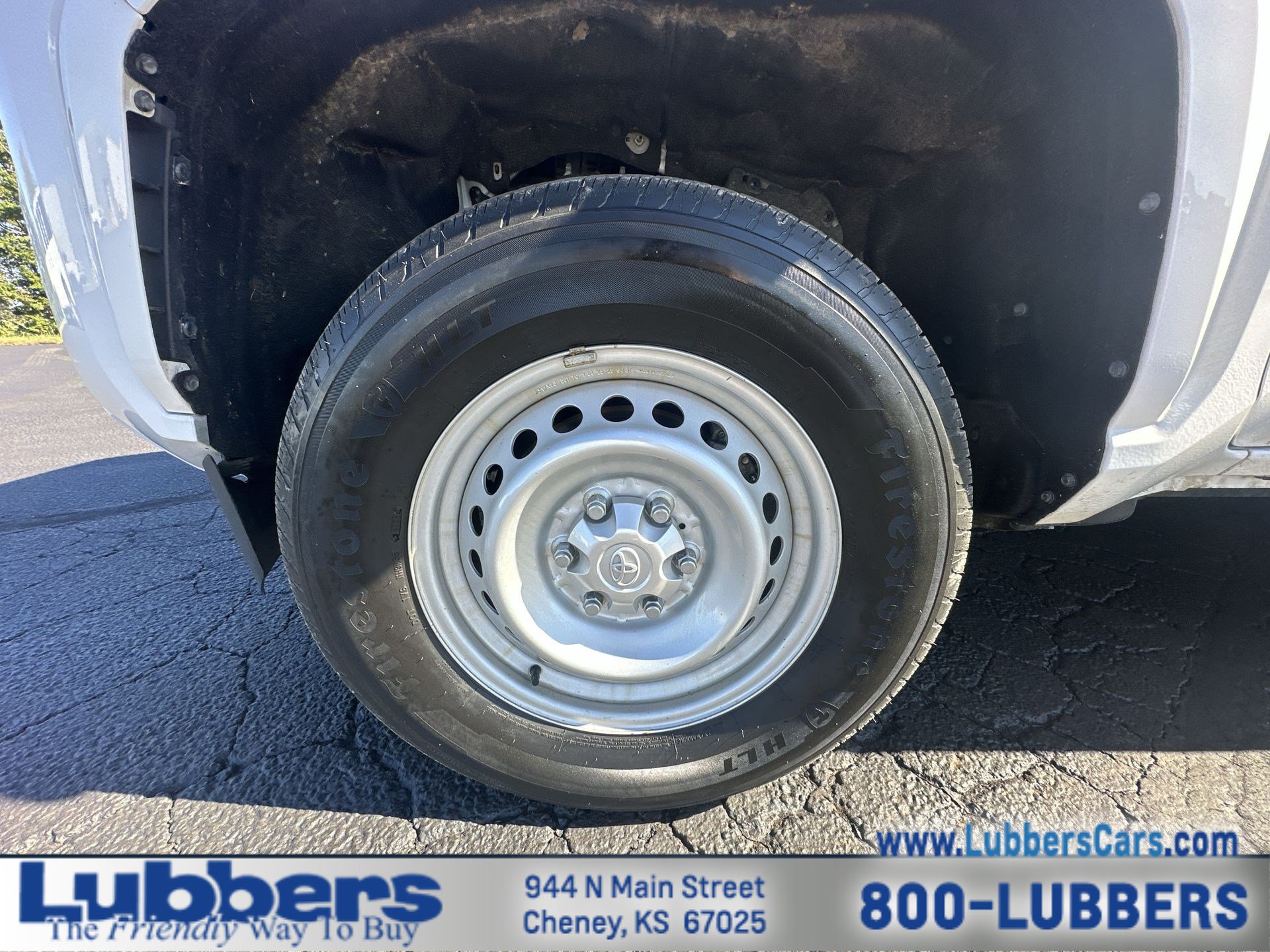 Used 2025 Toyota Tacoma SR RWD image 10