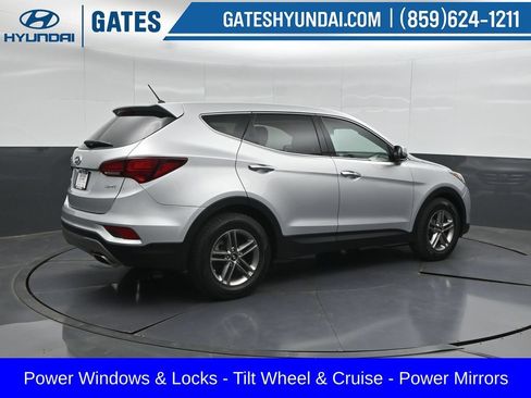 Used 2018 Hyundai Santa Fe Sport FWD image 2