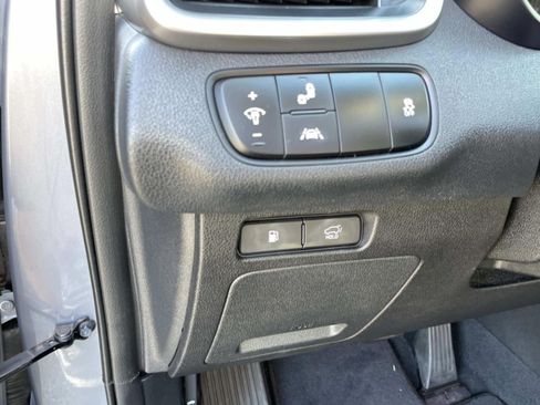 Used 2020 Kia Sorento EX FWD image 24