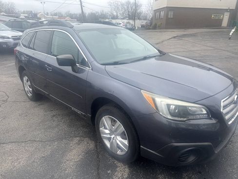 Used 2016 Subaru Outback 2.5i image 2