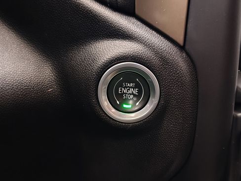 Used 2022 Chevrolet Silverado 3500 High Country w/ Technology Package image 49