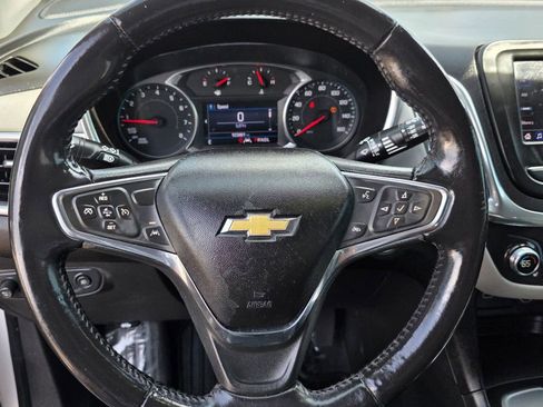 Used 2020 Chevrolet Equinox LT FWD image 21