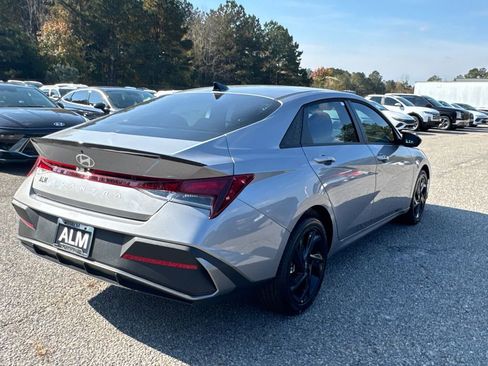 New 2026 Hyundai Elantra Sport image 5