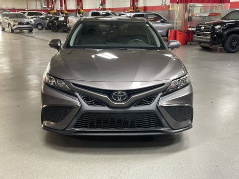 Certified 2023 Toyota Camry SE FWD image 3