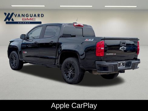 Used 2017 Chevrolet Colorado Z71 w/ Z71 Midnight Edition AWD/4WD image 5