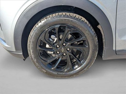 New 2027 Chevrolet Bolt RS w/ Technology Package FWD image 10