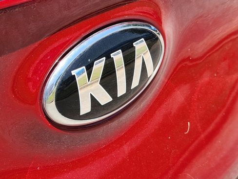 Used 2022 Kia Sportage LX FWD image 26