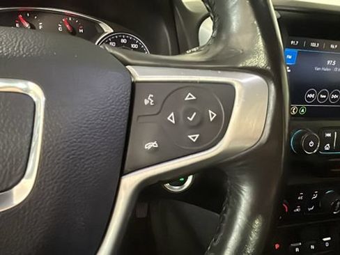 Used 2020 GMC Terrain SLE w/ Driver Convenience Package AWD/4WD image 16